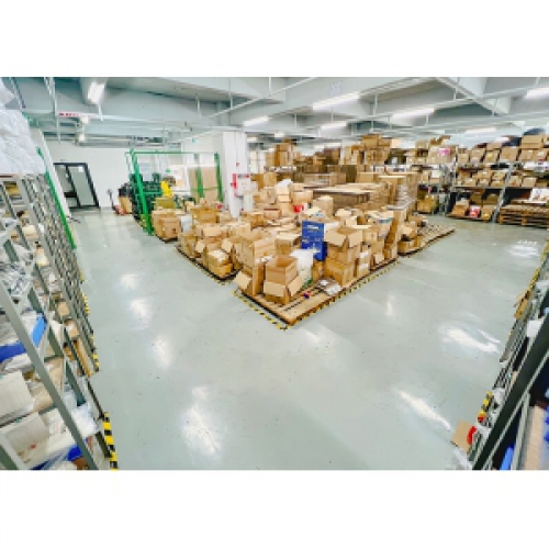 Material warehouse