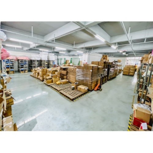 Material warehouse
